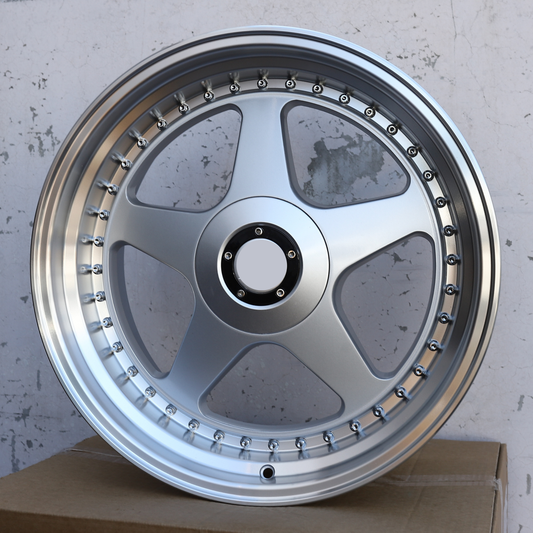 OZ FUTURA Style Wheels Silver Machined Lip | OZR-1