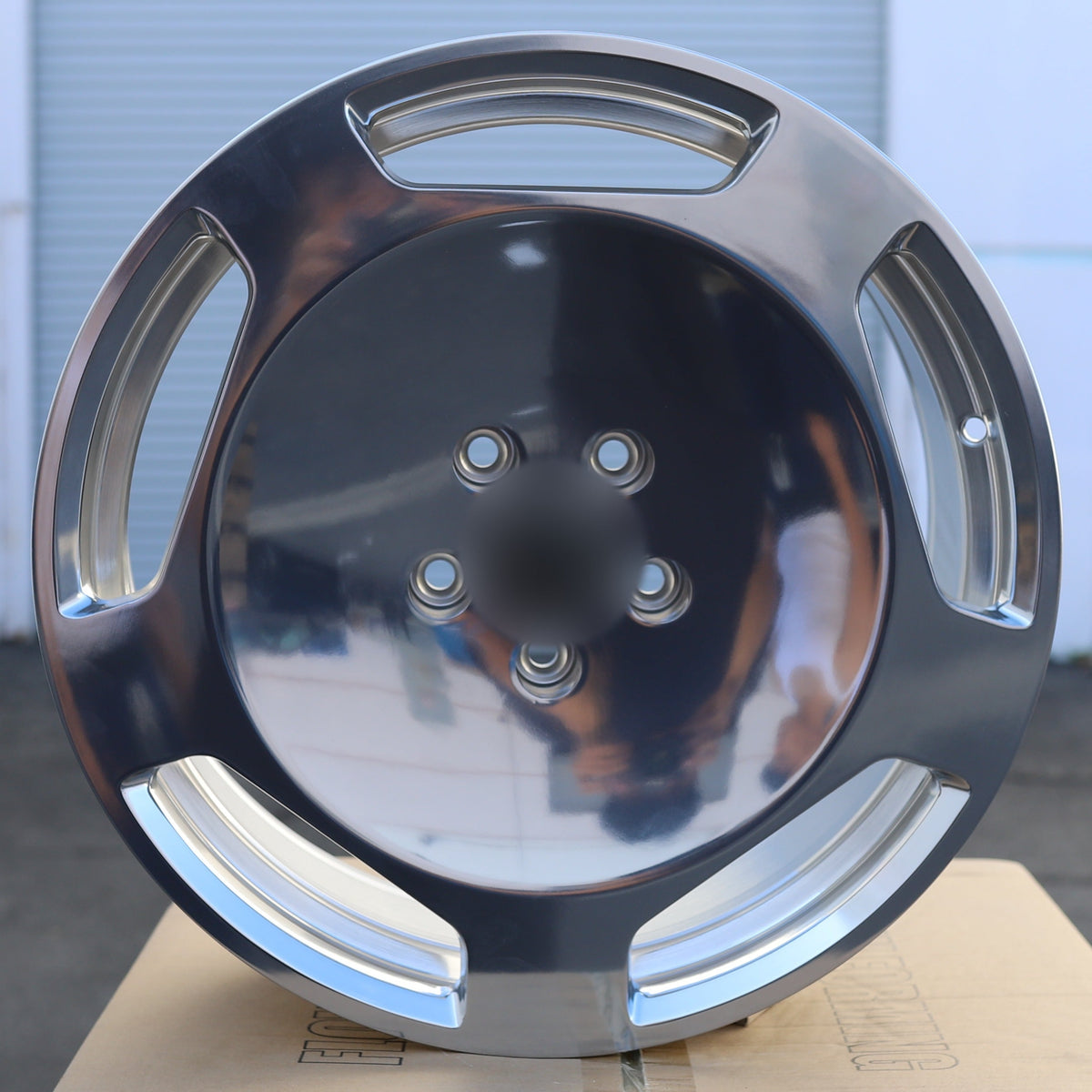 Aftermarket Wheels Elaborate Polishing | MB32