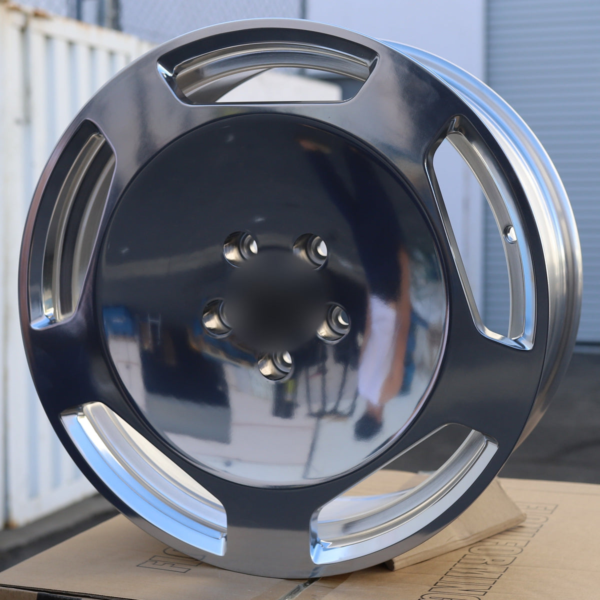 Aftermarket Wheels Elaborate Polishing | MB32