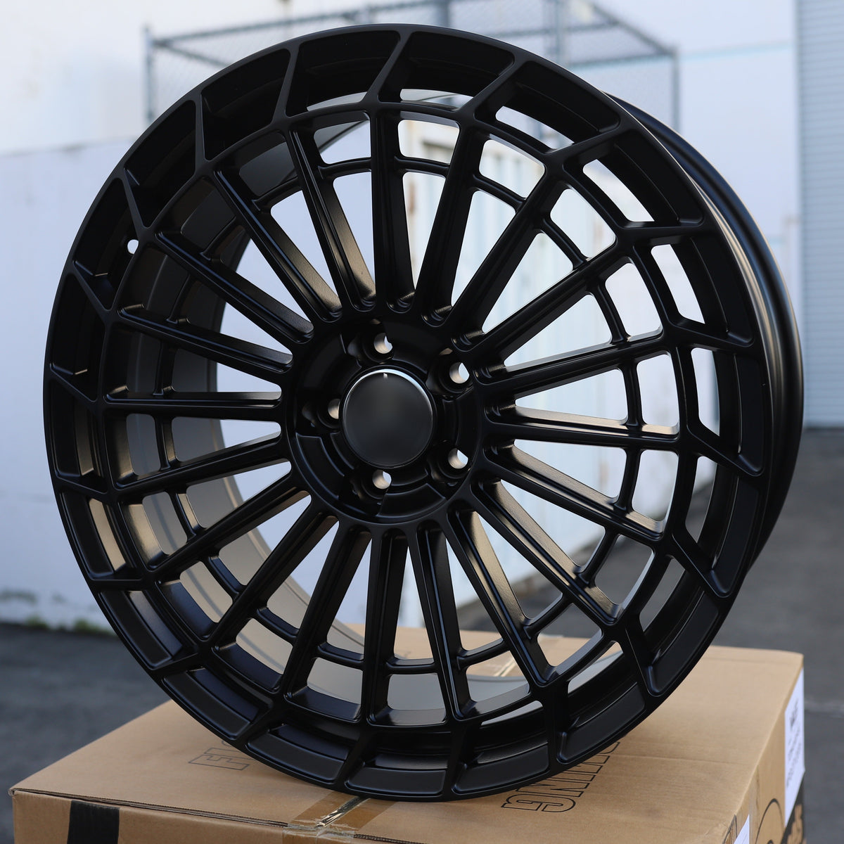 AMG Turbine Mesh Wheels Matte Black | MB17